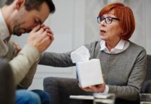 Зіткнення з сусідом. Історія про силу Ненасильницького спілкування від Хагіт Лівшиц